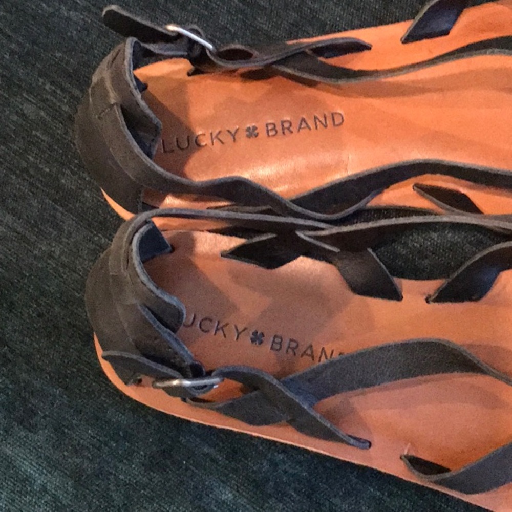 Lucky Brand Black Leather Strap Sandal - Picture 8 of 14